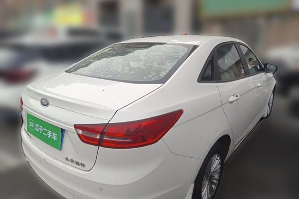 Ford Escort 2015, 71000 км, за 3300 USD - фото 6