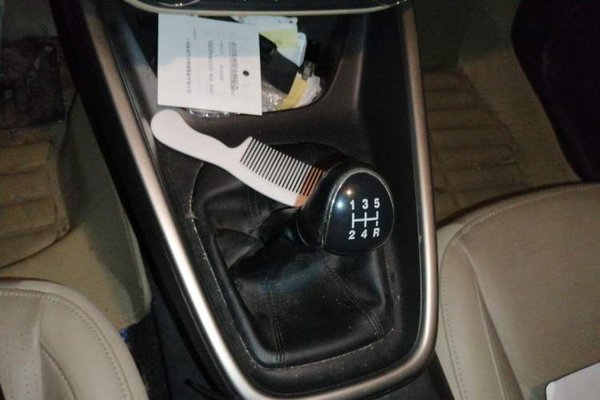 Ford Escort 2015, 74300 км, за 4378 USD - фото 11