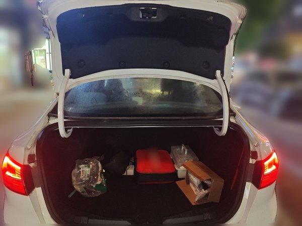 Ford Escort 2015, 88200 км, за 3778 USD - фото 20