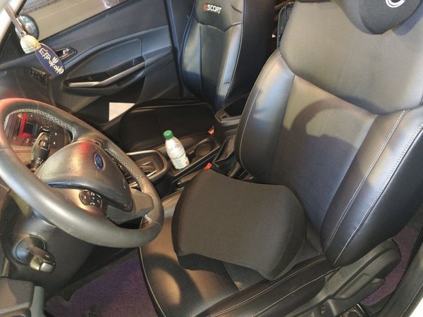 Ford Escort 2015, 88200 км, за 3778 USD - фото 16