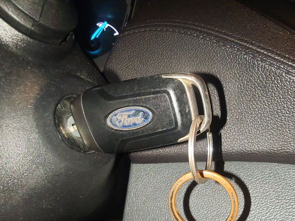 Ford Escort 2015, 88200 км, за 3778 USD - фото 9