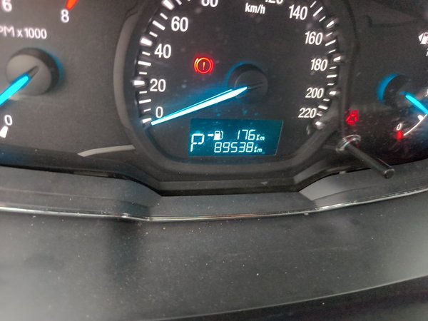 Ford Escort 2015, 89500 км, за 3822 USD - фото 13