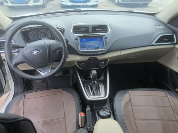 Ford Escort 2017, 101100 км, за 5508 USD - фото 13