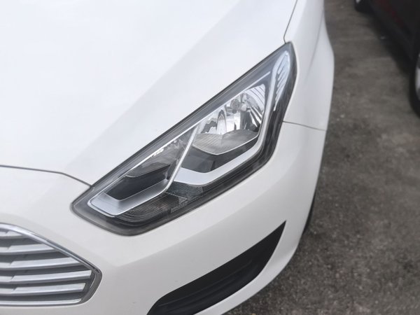 Ford Escort 2017, 101100 км, за 5508 USD - фото 9