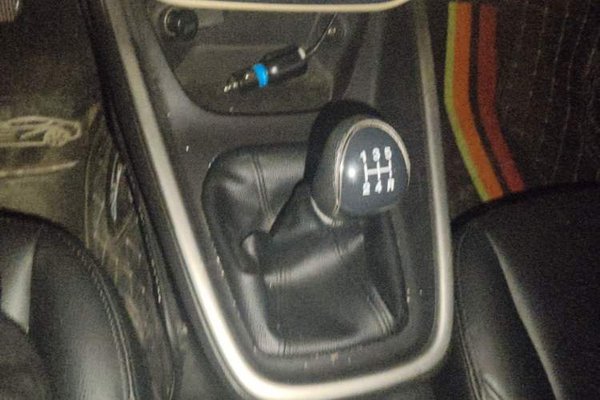 Ford Escort 2017, 110100 км, за 4789 USD - фото 11