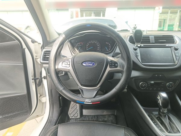 Ford Escort 2017, 117800 км, за 2304 USD - фото 14