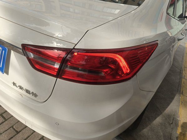 Ford Escort 2017, 117800 км, за 2304 USD - фото 7