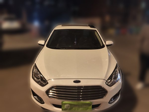 Ford Escort 2017, 125100 км, за 3482 USD
