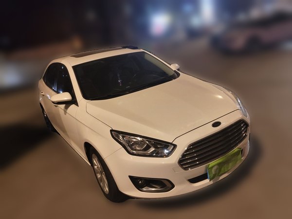 Ford Escort 2017, 125100 км, за 3482 USD