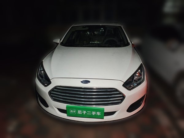Ford Escort 2017, 144200 км, за 3271 USD