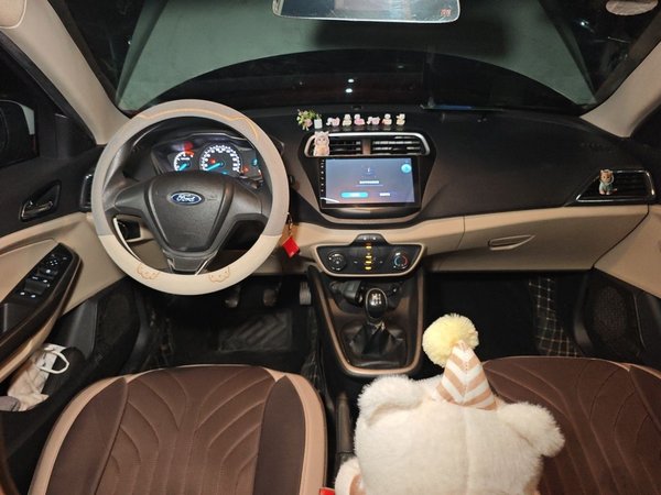 Ford Escort 2017, 144200 км, за 3271 USD - фото 10
