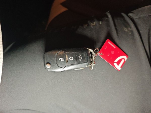 Ford Escort 2017, 144200 км, за 3271 USD - фото 9