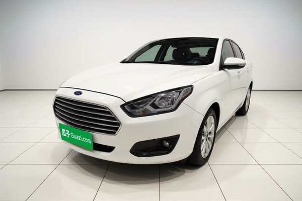 Ford Escort · 2017 год