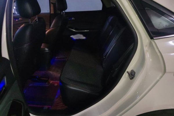 Ford Escort 2017, 199500 км, за 5396 USD - фото 20