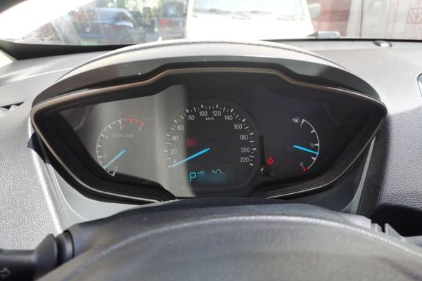 Ford Escort 2017, 21400 км, за 6691 USD - фото 10
