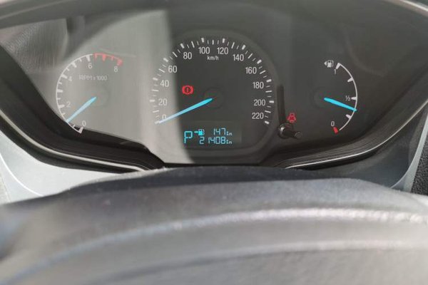 Ford Escort 2017, 21400 км, за 6691 USD - фото 11
