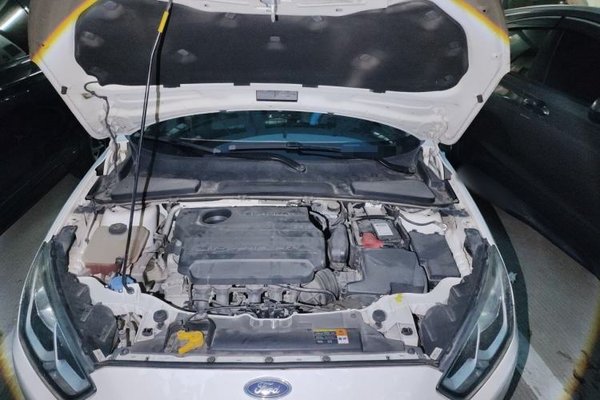 Ford Escort 2017, 65199 км, за 4212 USD - фото 21