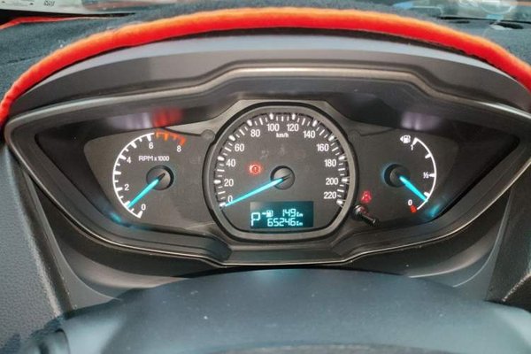Ford Escort 2017, 65199 км, за 4212 USD - фото 11