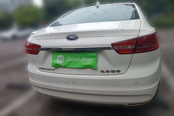 Ford Escort 2017, 68900 км, за 4460 USD