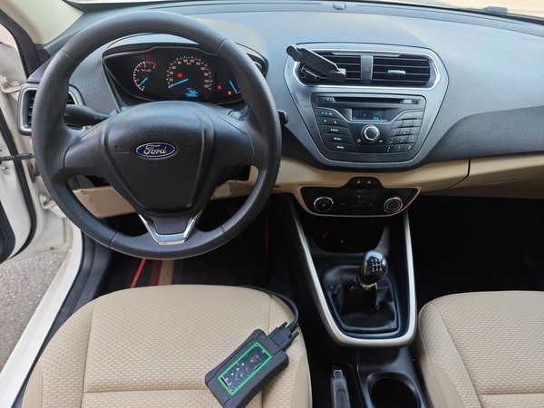 Ford Escort 2017, 73200 км, за 4916 USD - фото 13
