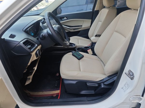 Ford Escort 2017, 73200 км, за 4916 USD - фото 18