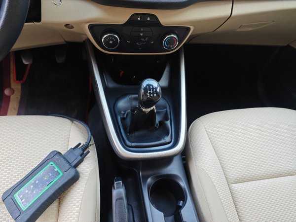 Ford Escort 2017, 73200 км, за 4916 USD - фото 17