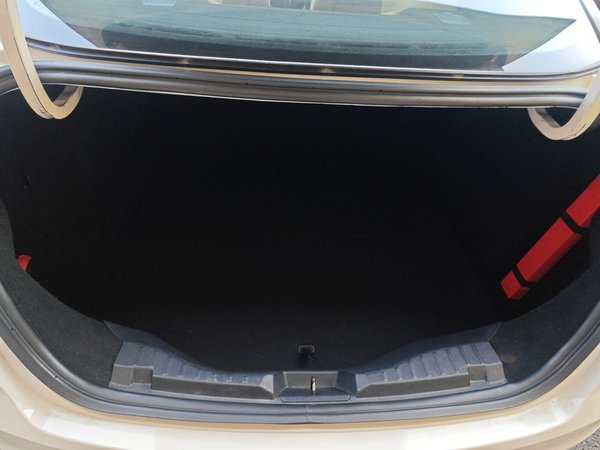 Ford Escort 2017, 73200 км, за 4916 USD - фото 22