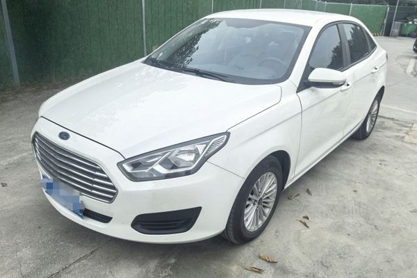 Ford Escort 2017, 87300 км, за 6292 USD - фото 8