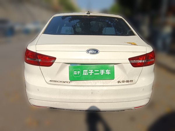 Ford Escort · 2017 год