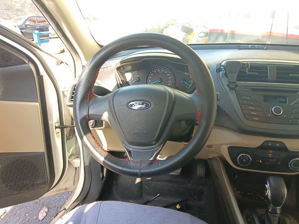 Ford Escort 2017, 87300 км, за 6116 USD - фото 9