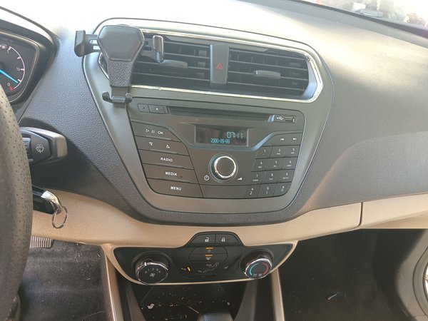 Ford Escort 2017, 87300 км, за 6116 USD - фото 14