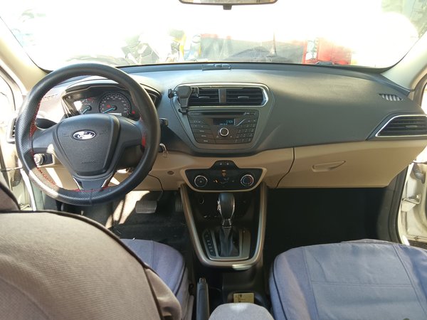 Ford Escort 2017, 87300 км, за 6116 USD - фото 7