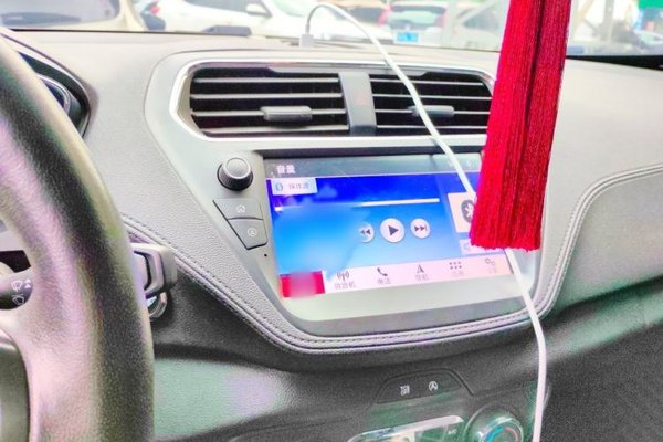 Ford Escort 2019, 55400 км, за 6442 USD - фото 12