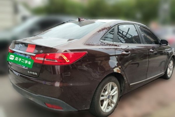Ford Escort 2019, 55400 км, за 6442 USD - фото 6