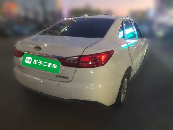 Ford Escort 2019, 105300 км, за 3718 USD - фото 6