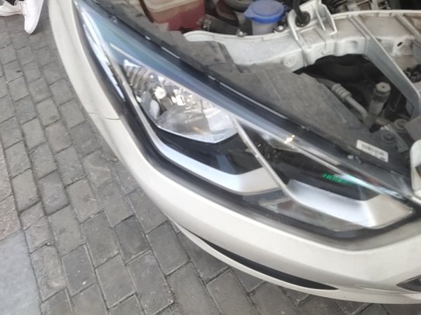 Ford Escort 2019, 105300 км, за 3718 USD - фото 7
