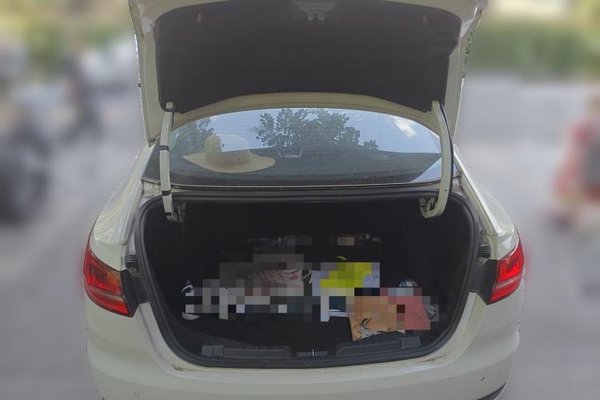Ford Escort 2019, 145200 км, за 5348 USD - фото 16