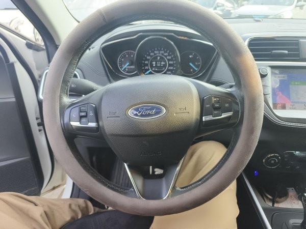 Ford Escort 2019, 68100 км, за 7122 USD - фото 7