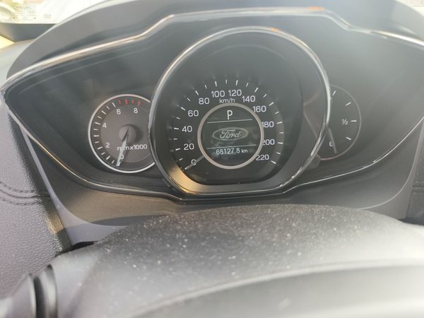 Ford Escort 2019, 68100 км, за 7122 USD - фото 9