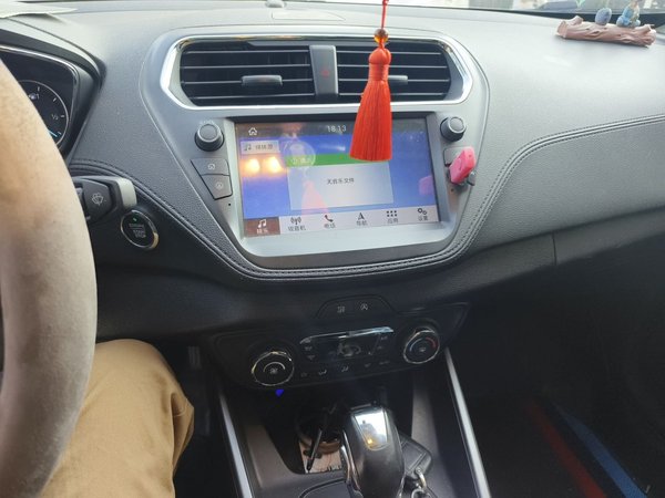 Ford Escort 2019, 68100 км, за 7122 USD - фото 10