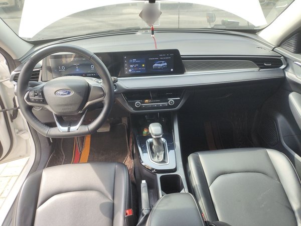 Ford Escort 2021, 86600 км, за 10043 USD - фото 18