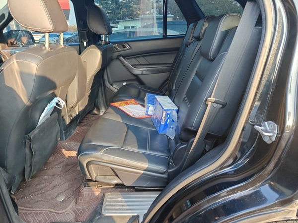 Ford Everest 2017, 95800 км, за 12638 USD - фото 18