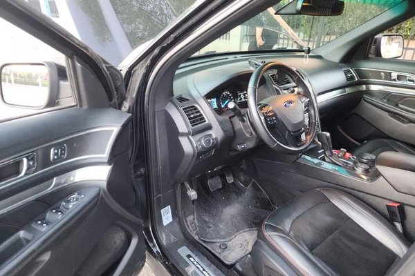 Ford Explorer 2016, 87500 км, за 11504 USD - фото 16