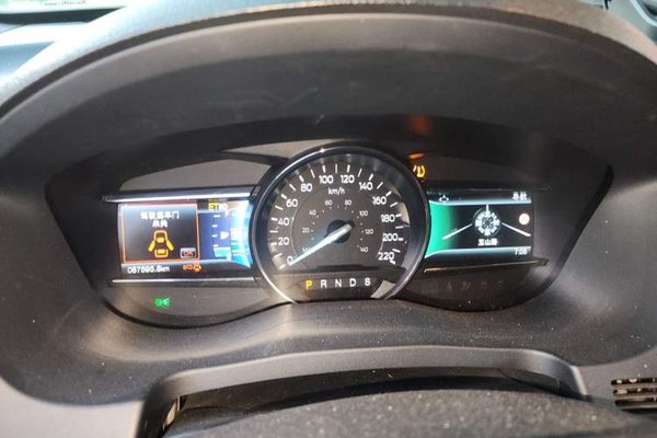 Ford Explorer 2016, 87500 км, за 11504 USD - фото 11