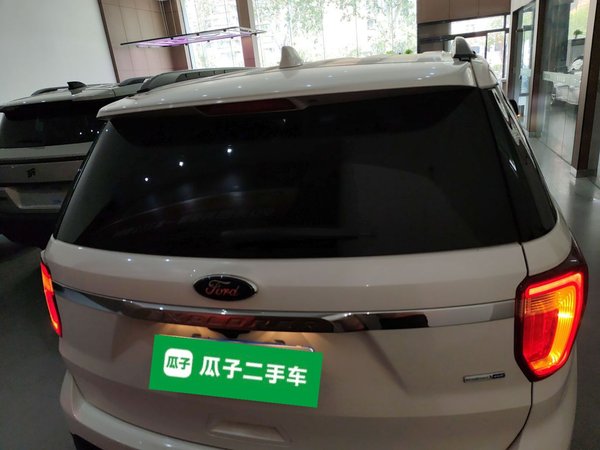 Ford Explorer 2017, 138500 км, за 16487 USD