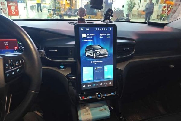 Ford Explorer 2020, 96199 км, за 20065 USD - фото 14