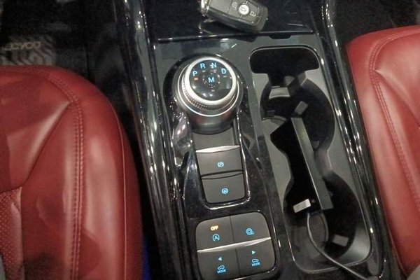 Ford Explorer 2020, 92400 км, за 17897 USD - фото 15