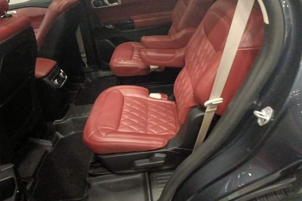 Ford Explorer 2020, 92400 км, за 17897 USD - фото 18