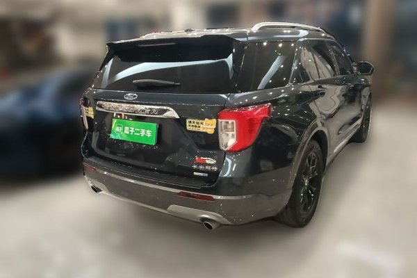 Ford Explorer 2020, 92400 км, за 17897 USD - фото 6