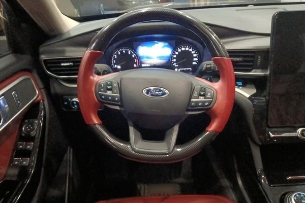 Ford Explorer 2020, 92400 км, за 17897 USD - фото 11